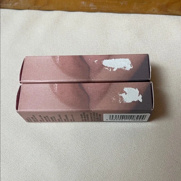 Kylie Cosmetics High Gloss Lip Gloss Duo - Brown and Red - Picture 11 of 14